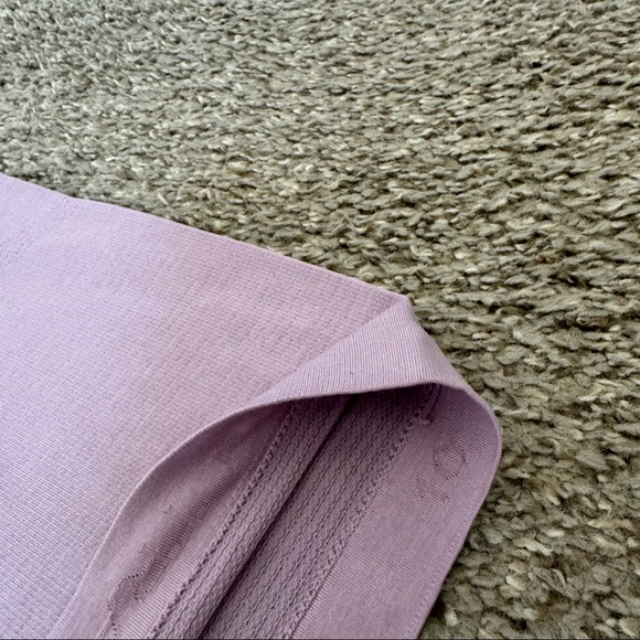 Lululemon 10 Swiftly Tech Tee Shirt Pink Purple - Picture 5 of 8